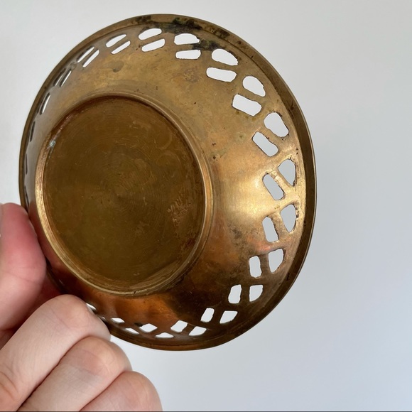 Vintage Solid Brass Pierced Bowl – Raised Floral Rose Motif – Ornate Decorative - Picture 6 of 13